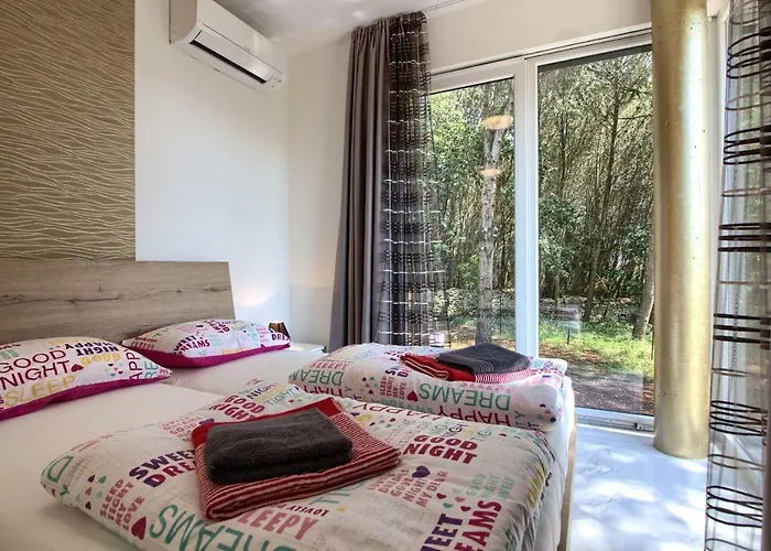 Amazing Sandra With Pool Near The Beach, Extra Pool Heating Available - Wiibuk *