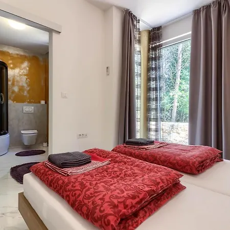 Amazing Sandra With Pool Near The Beach, Extra Pool Heating Available - Wiibuk Villa *